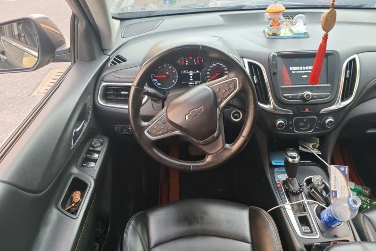 Used Chevrolet Equinox 2019 535T Automatic Chijie Edition China V Standard Steering Wheel