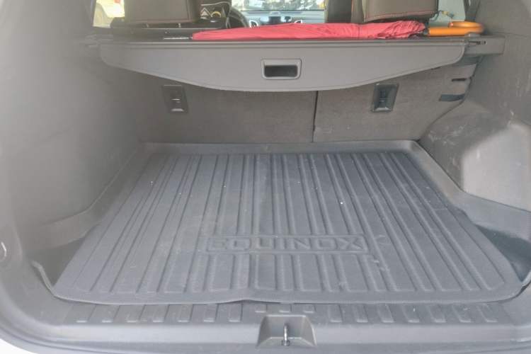 Used Chevrolet Equinox 2019 Redline 550T Automatic All-Wheel-Drive RS Model China V Standard Trunk