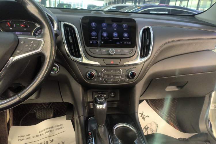 Used Chevrolet Equinox 2019 535T Automatic YuJie Edition China V Standard Audio And AC Panel