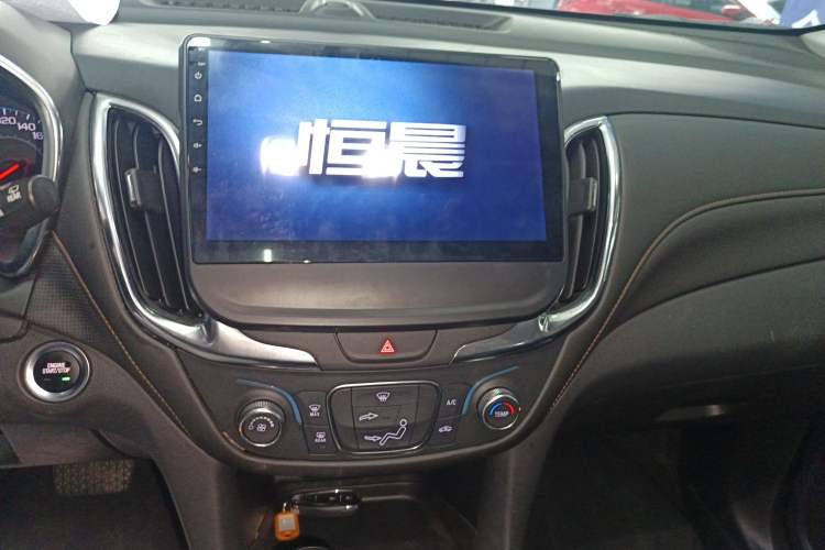 Used Chevrolet Equinox 2019 535T Automatic Chijie Edition China VI Audio And AC Panel