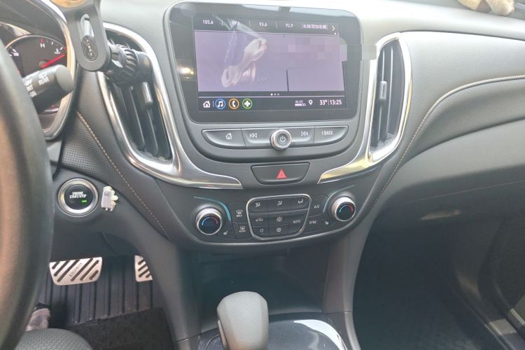 Used Chevrolet Equinox 2019 535T Automatic YuJie Edition China VI Audio And AC Panel