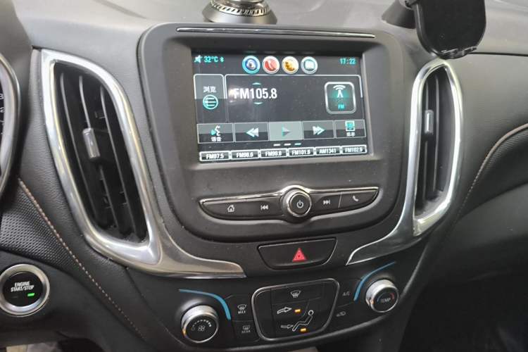Used Chevrolet Equinox 2019 535T Automatic Chijie Edition China VI Audio And AC Panel