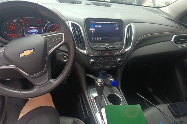 Used Chevrolet Equinox 2019 535T Automatic YuJie Edition China V Standard Center Console
