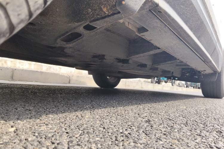 Used Chevrolet Equinox 2019 535T Automatic YuJie Edition China V Standard Chassis Front Left