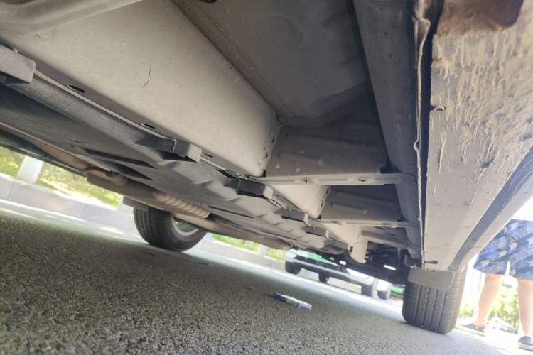 Used Chevrolet Equinox 2019 535T Automatic YuJie Edition China V Standard Chassis Front Left