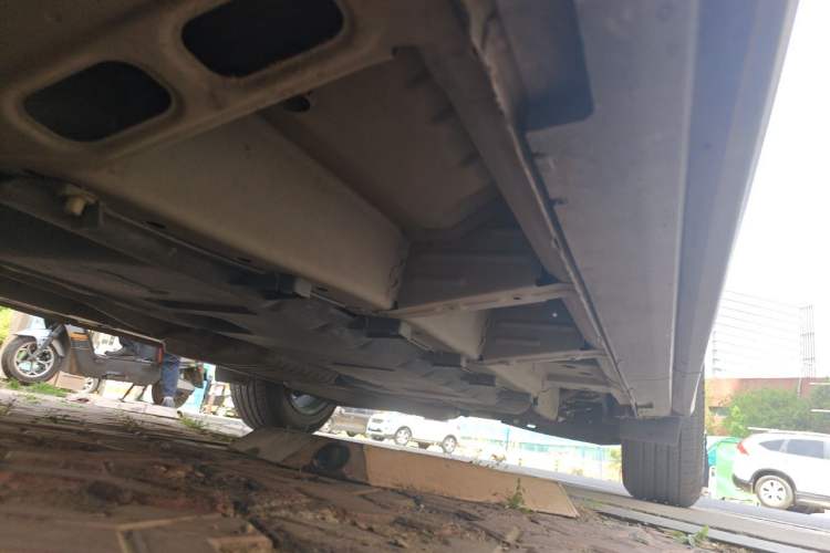 Used Chevrolet Equinox 2019 535T Automatic YuJie Edition China VI Chassis Front Left