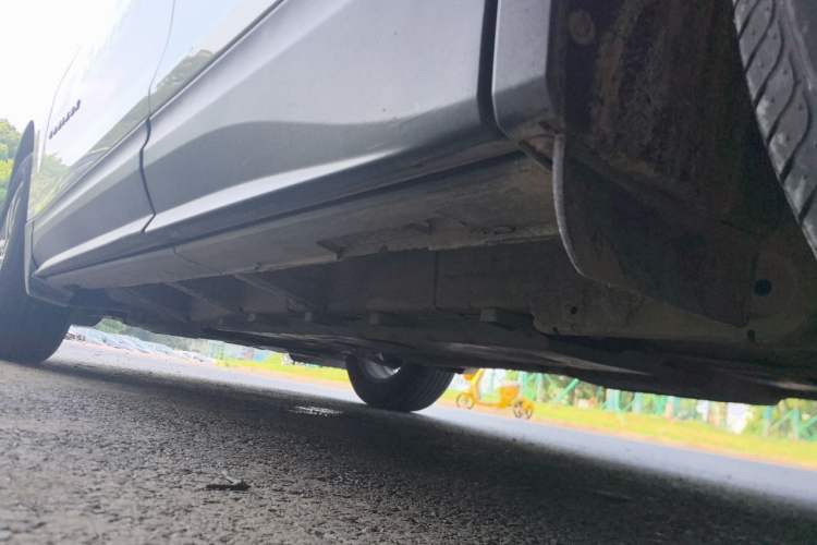 Used Chevrolet Equinox 2019 535T Automatic YuJie Edition China VI Chassis Rear Left