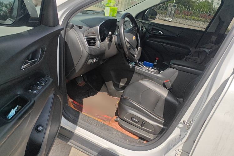 Used Chevrolet Equinox 2019 535T Automatic YuJie Edition China V Standard Driver Seat