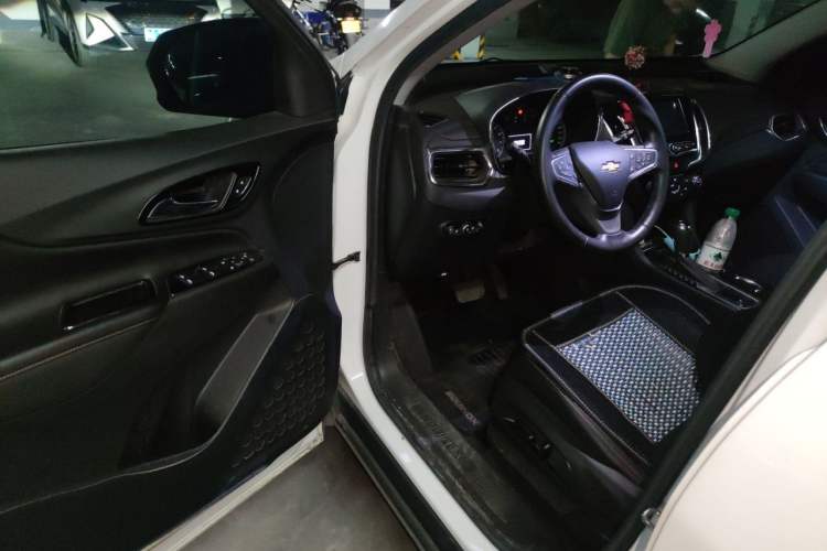 Used Chevrolet Equinox 2019 535T Automatic Chijie Edition China VI Driver Seat
