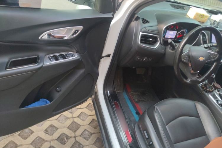 Used Chevrolet Equinox 2019 535T Automatic YuJie Edition China V Standard Driver Seat