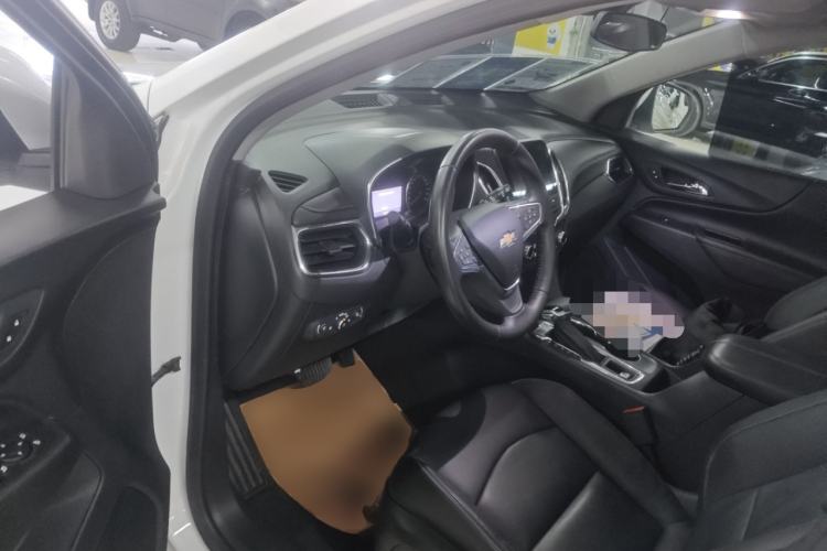 Used Chevrolet Equinox 2019 535T Automatic YuJie Edition China VI Driver Seat
