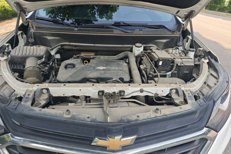 Used Chevrolet Equinox 2019 535T Automatic YuJie Edition China V Standard Engine Bay