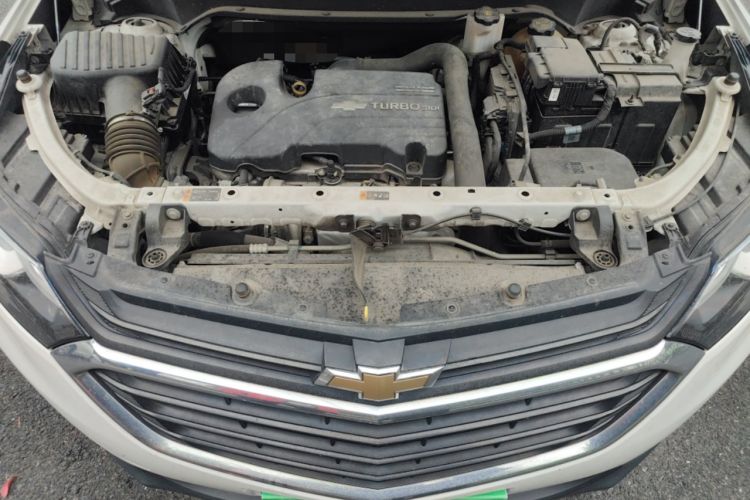 Used Chevrolet Equinox 2019 535T Automatic Lingjie Edition China VI Standard Engine Bay