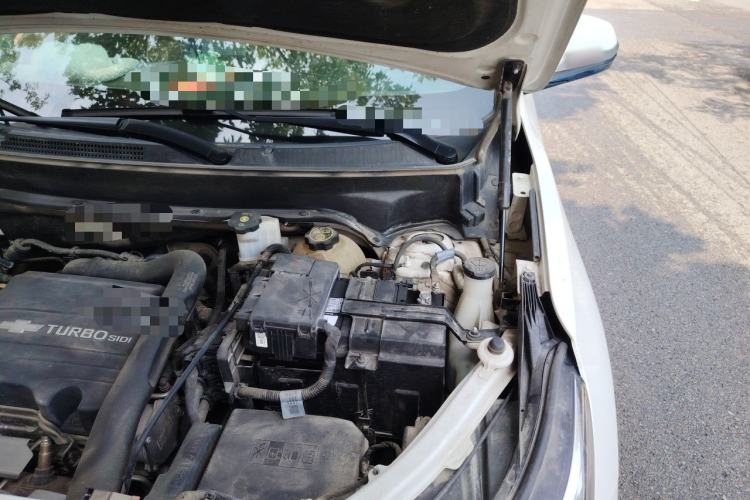 Used Chevrolet Equinox 2019 535T Automatic YuJie Edition China V Standard Engine Bay Left