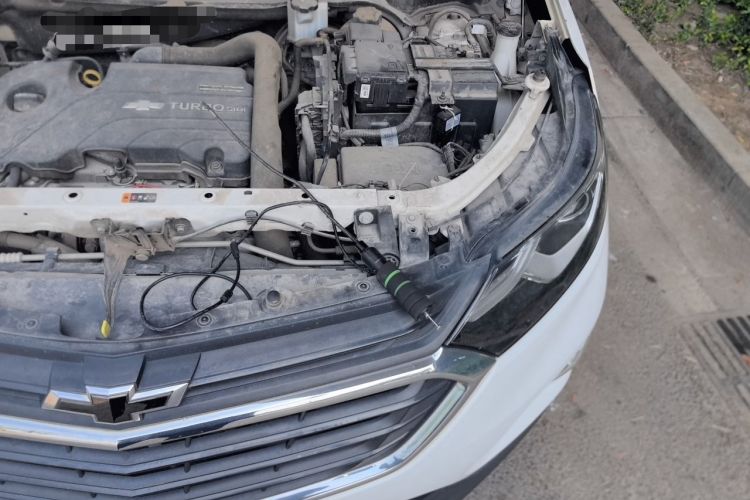 Used Chevrolet Equinox 2019 535T Automatic YuJie Edition China VI Engine Bay Left