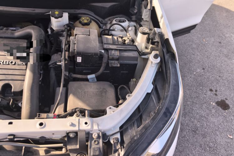 Used Chevrolet Equinox 2019 535T Automatic Chijie Edition China VI Engine Bay Left
