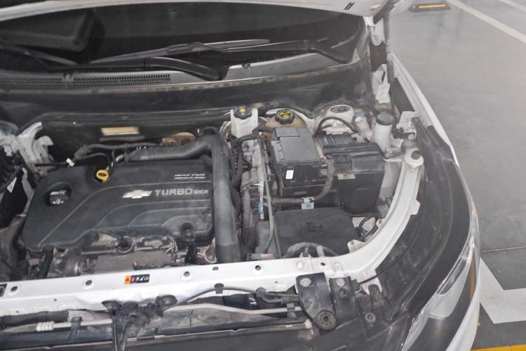 Used Chevrolet Equinox 2019 535T Automatic YuJie Edition China V Standard Engine Bay Left
