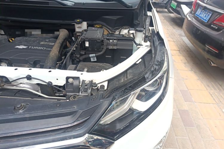 Used Chevrolet Equinox 2019 535T Automatic YuJie Edition China V Standard Engine Bay Left