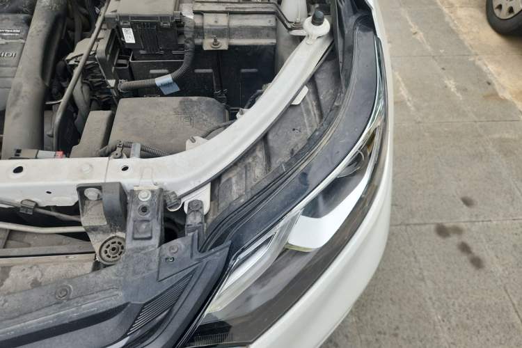 Used Chevrolet Equinox 2019 535T Automatic Chijie Edition China V Standard Engine Bay Left