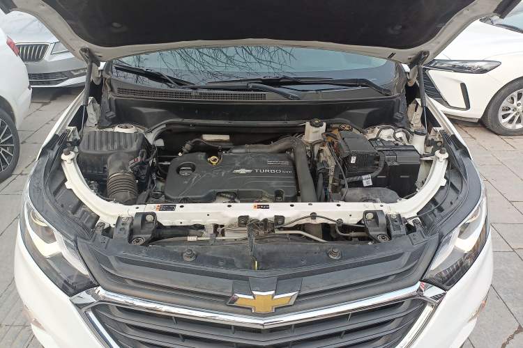 Used Chevrolet Equinox 2019 535T Automatic Lingjie Edition China VI Standard Engine Bay
