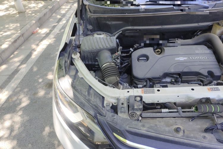 Used Chevrolet Equinox 2019 535T Automatic YuJie Edition China V Standard Engine Bay Right