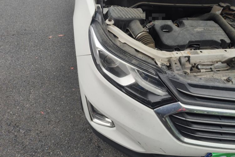 Used Chevrolet Equinox 2019 535T Automatic Lingjie Edition China VI Standard Engine Bay Right