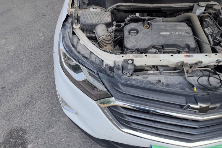 Used Chevrolet Equinox 2019 535T Automatic YuJie Edition China VI Engine Bay Right