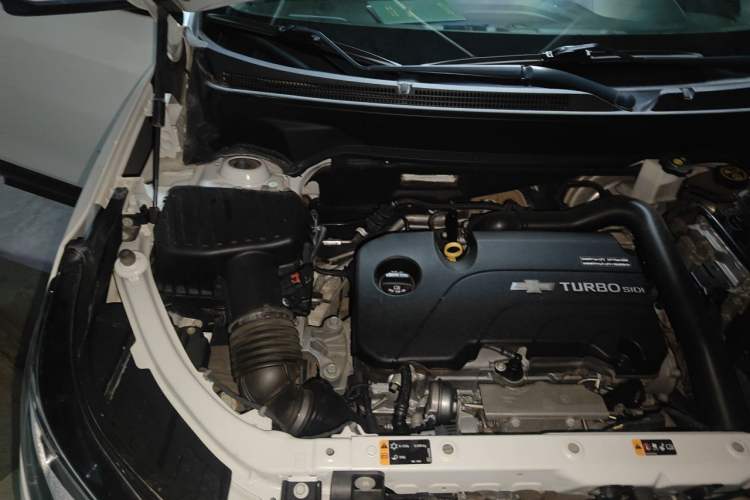 Used Chevrolet Equinox 2019 535T Automatic Chijie Edition China VI Engine Bay Right