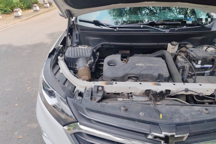 Used Chevrolet Equinox 2019 535T Automatic Lingjie Edition China V Standard Engine Bay Right