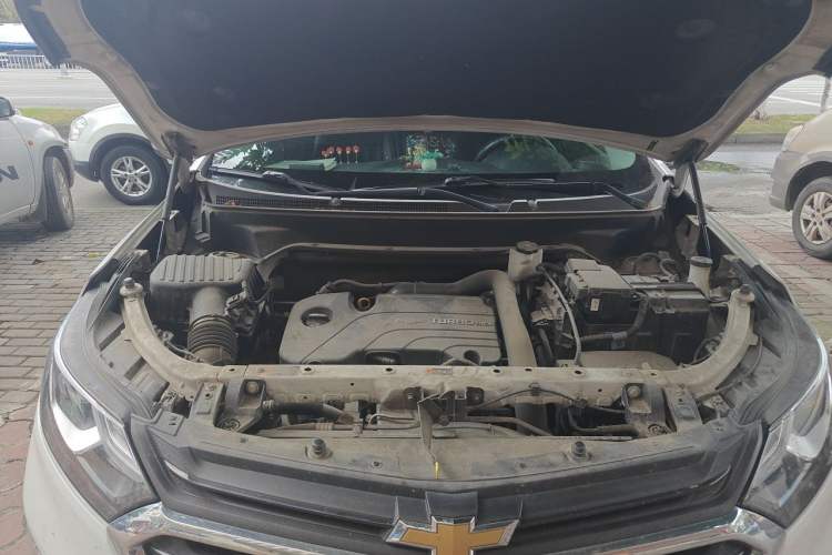 Used Chevrolet Equinox 2019 535T Automatic YuJie Edition China V Standard Engine Bay