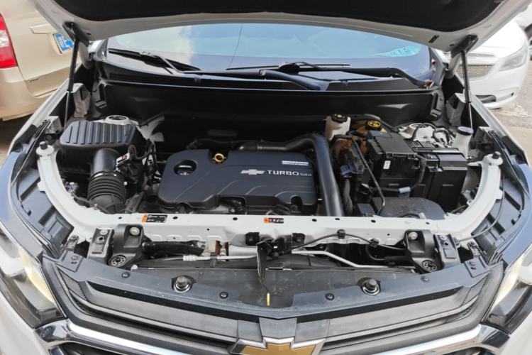 Used Chevrolet Equinox 2019 535T Automatic Chijie Edition China VI Engine Bay