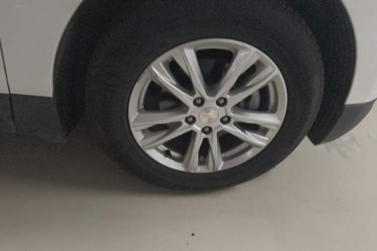 Used Chevrolet Equinox 2019 535T Automatic YuJie Edition China V Standard Exterior 1