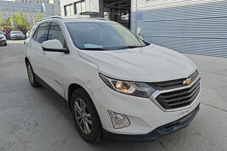 Used Chevrolet Equinox 2019 535T Automatic YuJie Edition China VI Front Right 45 Deg