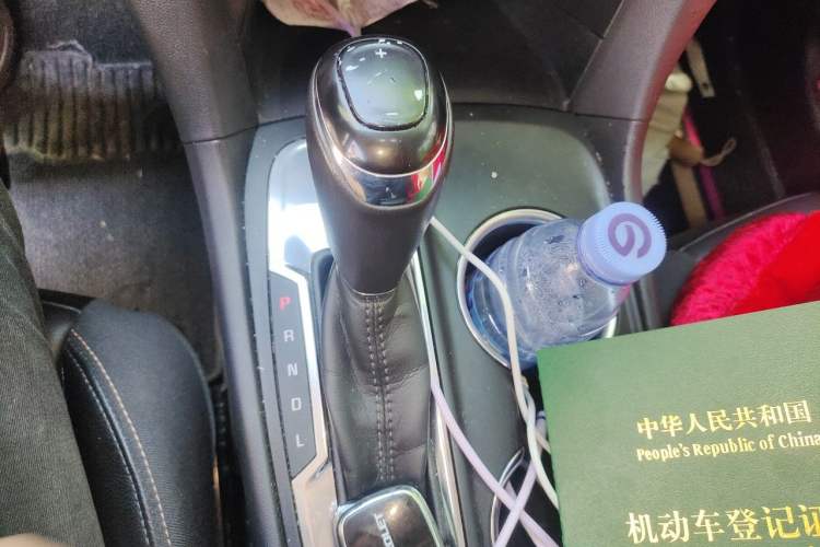 Used Chevrolet Equinox 2019 535T Automatic YuJie Edition China V Standard Gear Lever