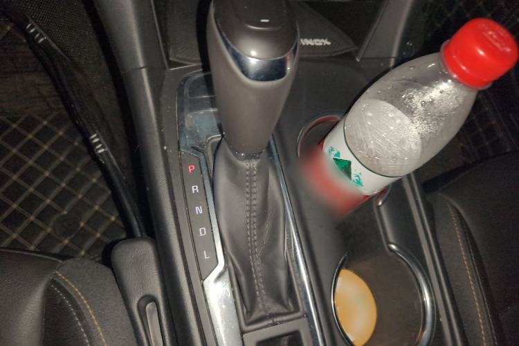 Used Chevrolet Equinox 2019 535T Automatic YuJie Edition China V Standard Gear Lever