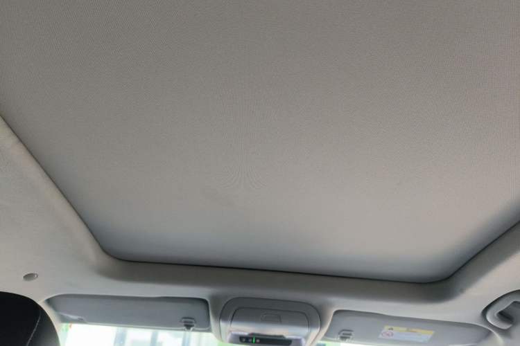 Used Chevrolet Equinox 2019 Redline 550T Automatic All-Wheel-Drive RS Model China V Standard Headliner