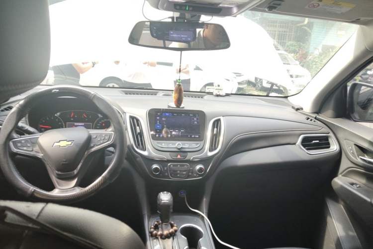 Used Chevrolet Equinox 2019 535T Automatic YuJie Edition China V Standard Headliner