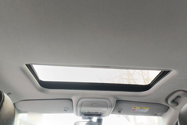 Used Chevrolet Equinox 2019 535T Automatic Lingjie Edition China VI Standard Headliner