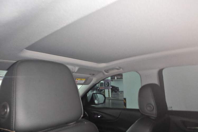 Used Chevrolet Equinox 2019 535T Automatic YuJie Edition China V Standard Headliner