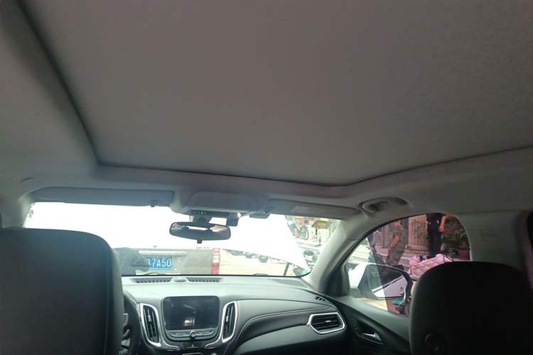 Used Chevrolet Equinox 2019 535T Automatic YuJie Edition China V Standard Headliner
