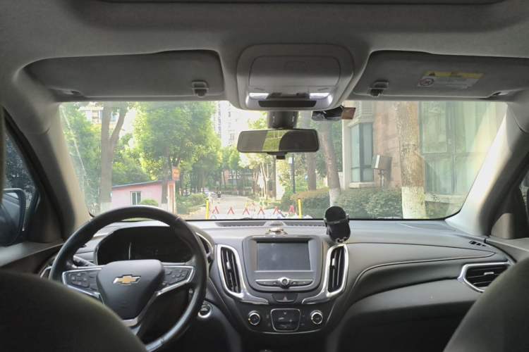 Used Chevrolet Equinox 2019 535T Automatic Chijie Edition China VI Headliner