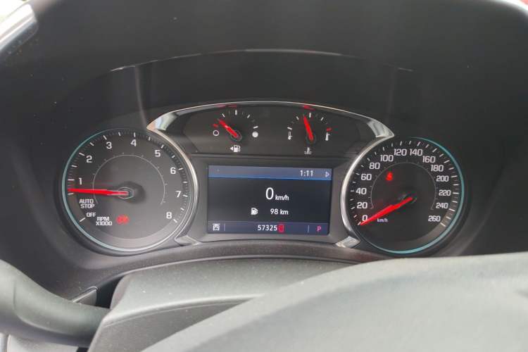 Used Chevrolet Equinox 2019 Redline 550T Automatic All-Wheel-Drive RS Model China VI Standard Instrument Cluster