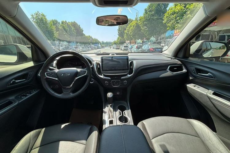 Used Chevrolet Equinox 2019 535T Automatic YuJie Edition China V Standard Interior 2