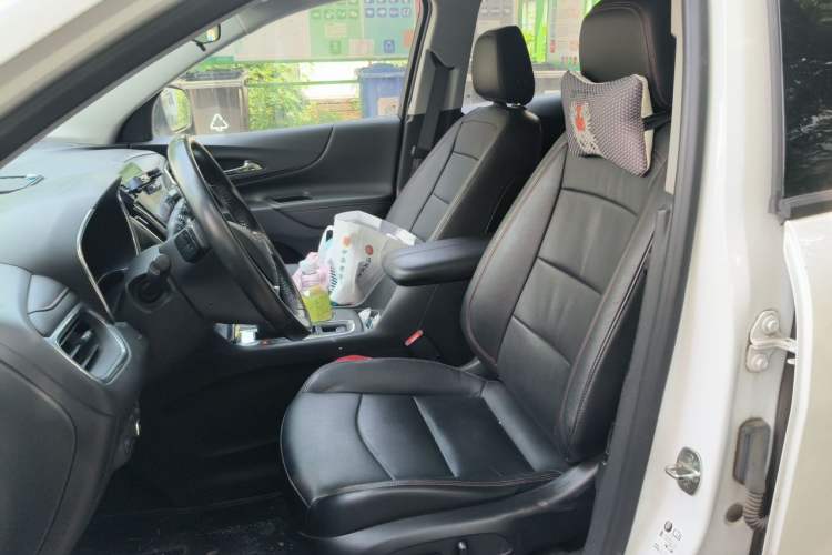Used Chevrolet Equinox 2019 Redline 550T Automatic All-Wheel-Drive RS Model China V Standard Left Front Seat