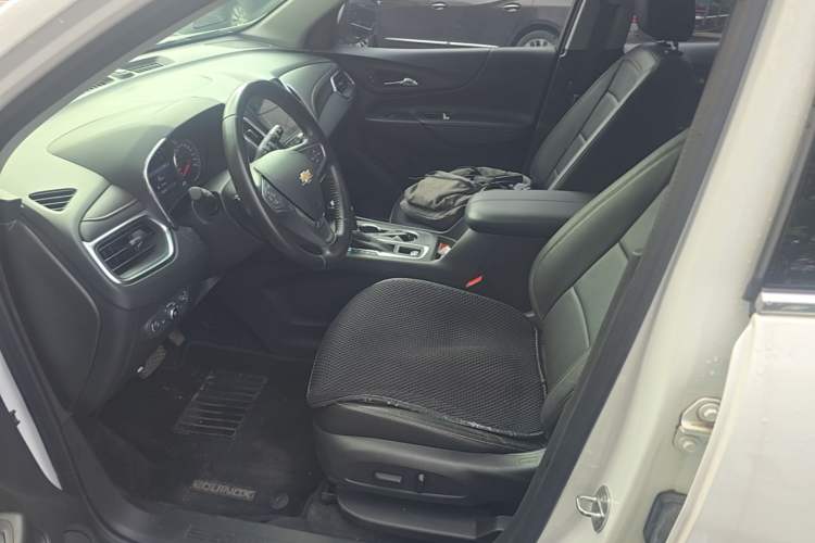 Used Chevrolet Equinox 2019 535T Automatic YuJie Edition China VI Left Front Seat