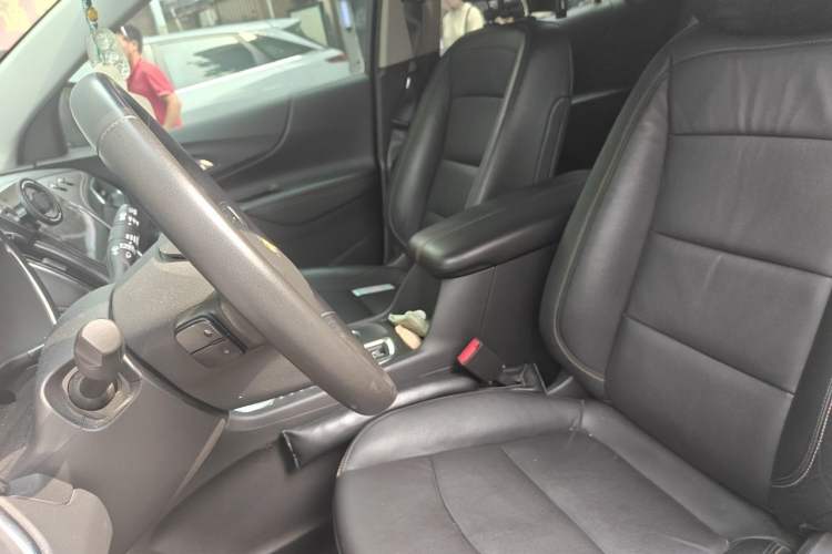 Used Chevrolet Equinox 2019 535T Automatic YuJie Edition China V Standard Left Front Seat