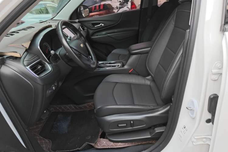 Used Chevrolet Equinox 2019 535T Automatic Chijie Edition China VI Left Front Seat