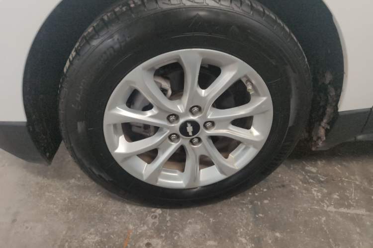 Used Chevrolet Equinox 2019 535T Automatic Lingjie Edition China V Standard Left Front Wheel Hub