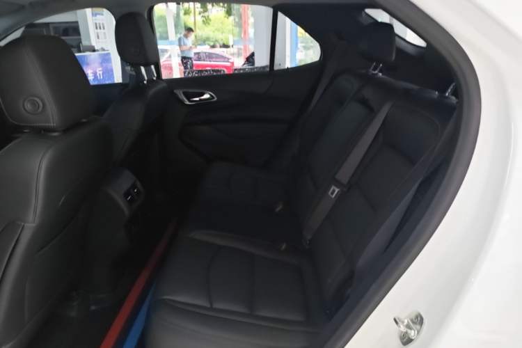 Used Chevrolet Equinox 2019 535T Automatic Chijie Edition China VI Left Rear Seat