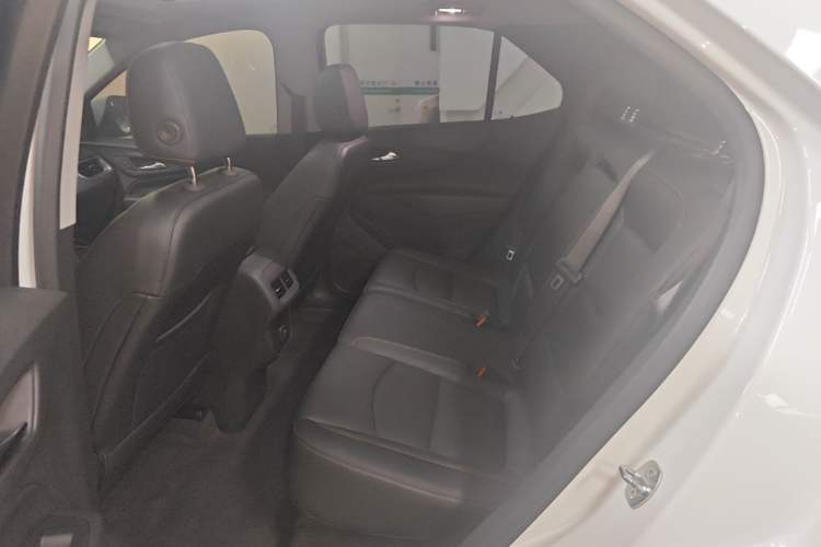 Used Chevrolet Equinox 2019 535T Automatic Chijie Edition China VI Left Rear Seat